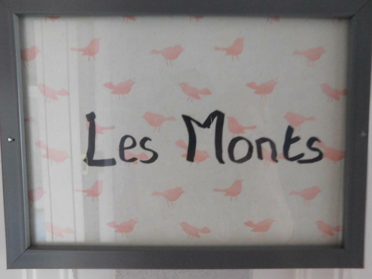 Monts Et Reves Bed and Breakfast Ramonchamp Exteriör bild