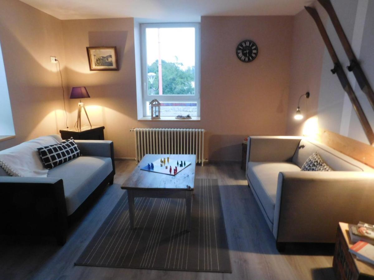 Monts Et Reves Bed and Breakfast Ramonchamp Exteriör bild
